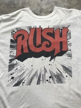 Rush Preowned XL T-shirt